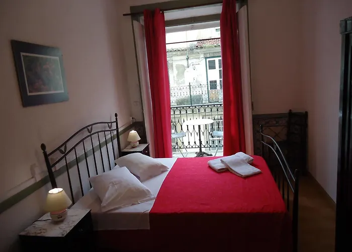 Pensjonat New Aljubarrota 2*