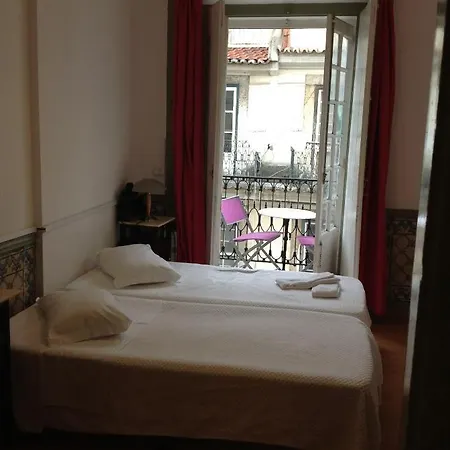 New Aljubarrota Guest house 2*